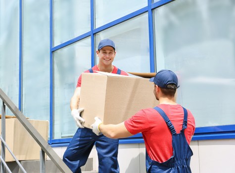 Final terms page for a UK man and van service