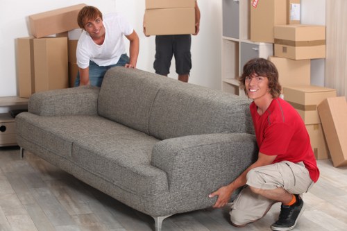 Moving help for flats and homes around Bexleyheath with careful loading